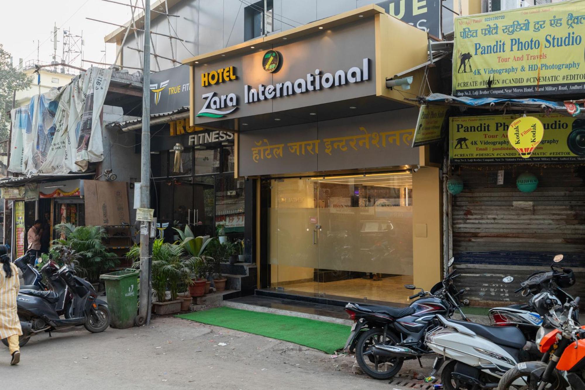 Hotel Zara International Bombay Exterior foto